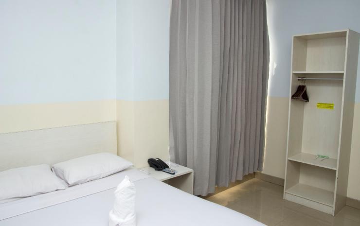 Hotel Metropolitan Inn Манадо Экстерьер фото